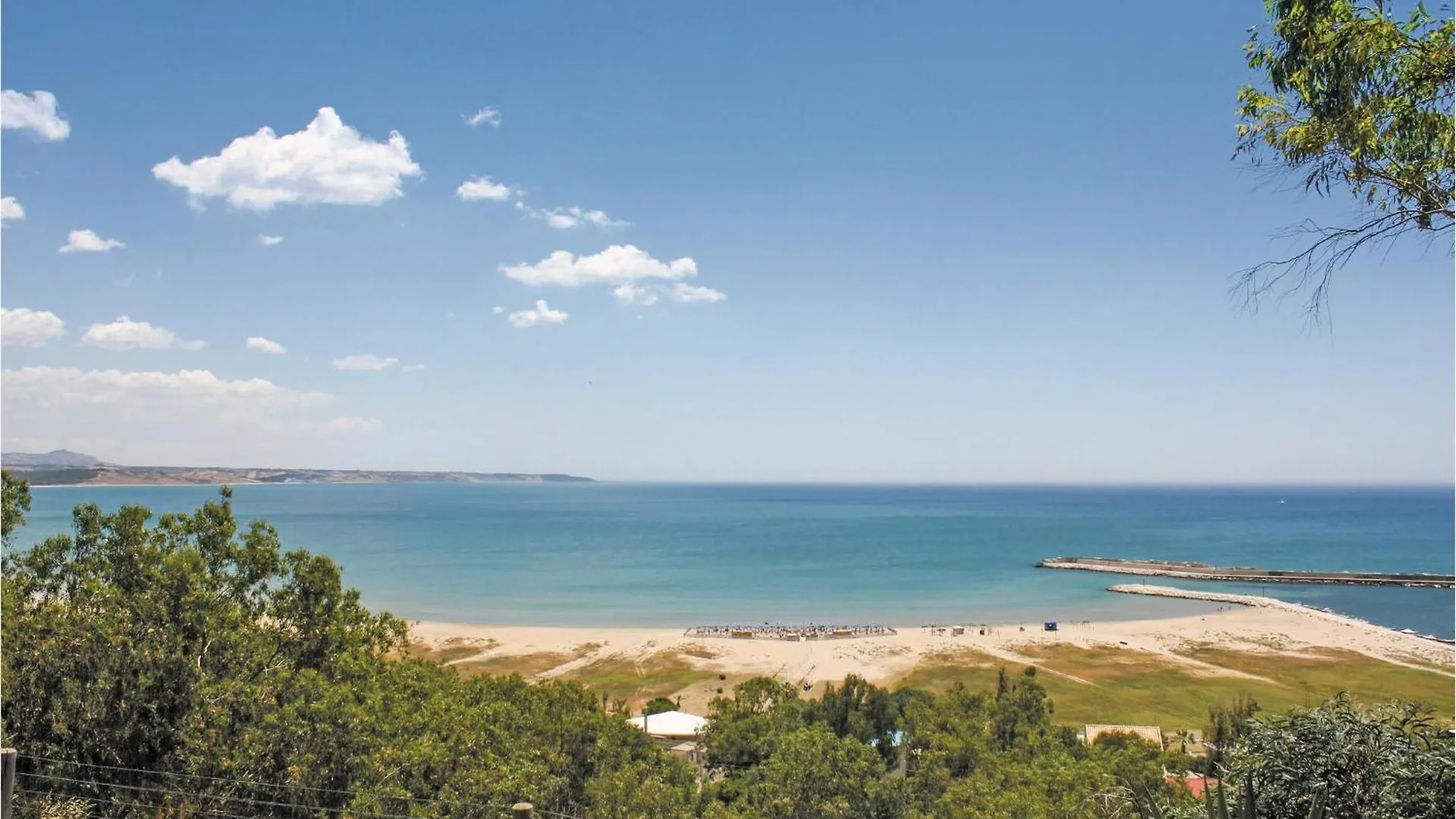 3 Bedroom Cozy Home In Menfi Ag Italy